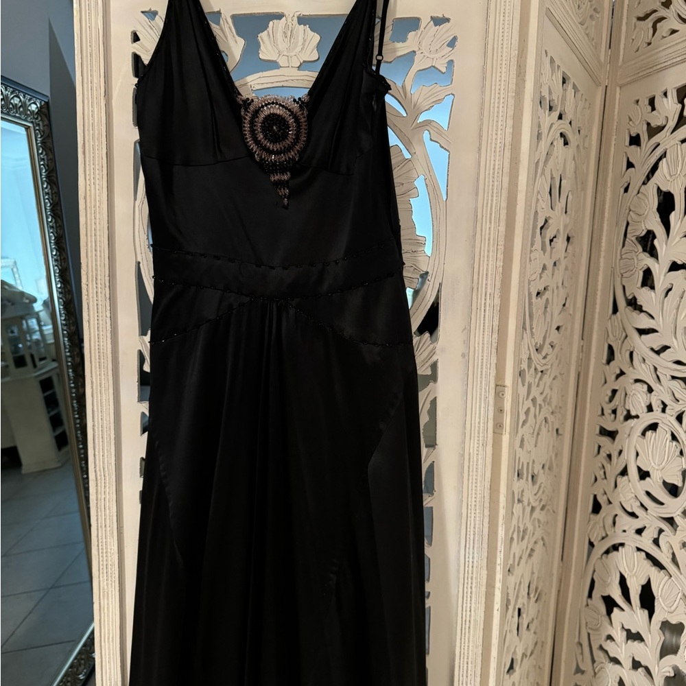 Black Backless Embellished Sundress with V-neck for Night Out